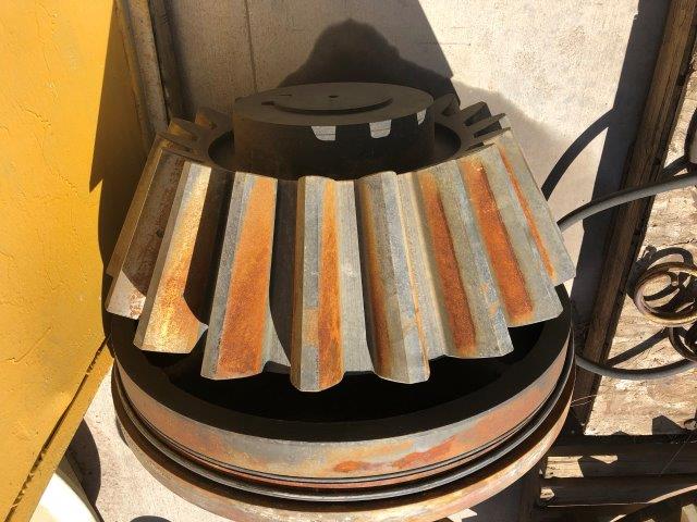 Lot Of Spare Parts For Symons-nordberg 7' Cone Crusher)